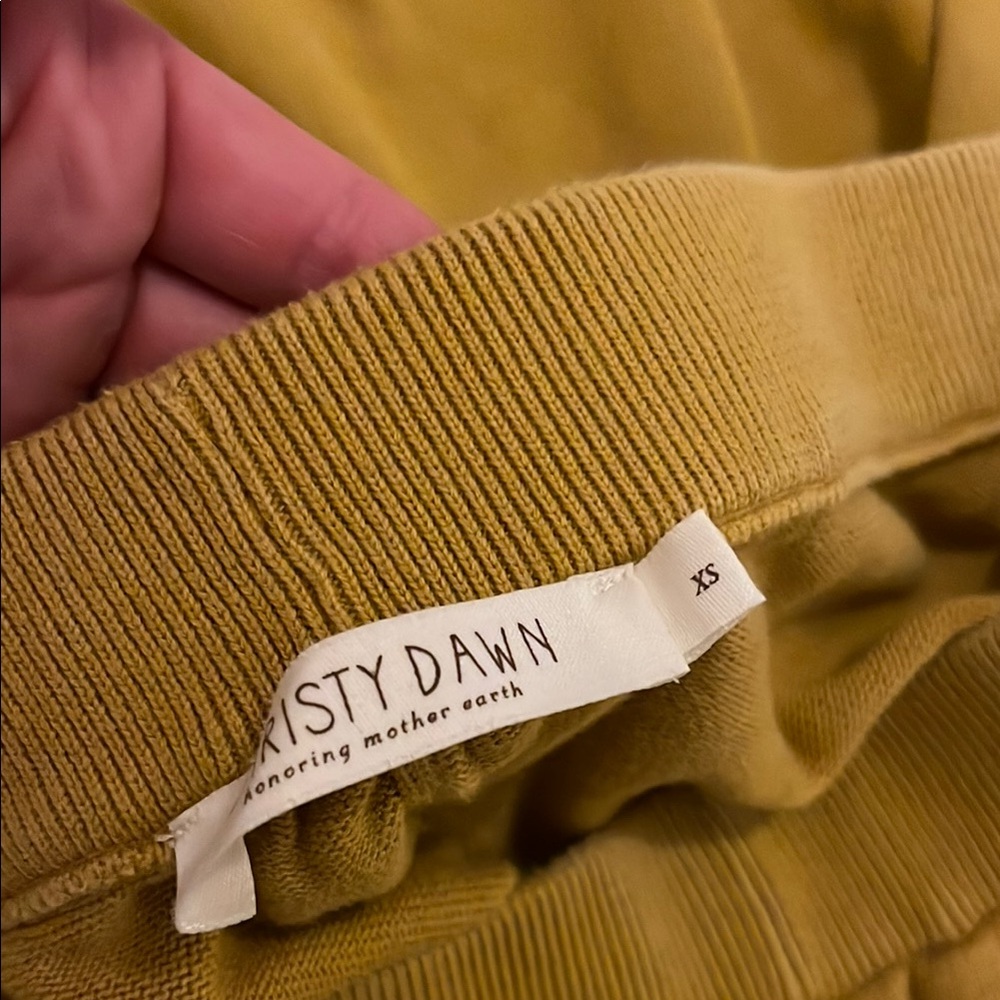 Christy Dawn Sonny gold set - Picture 2 of 4